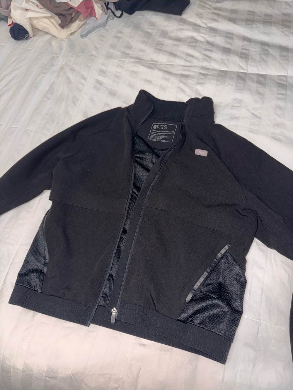 FIGS Black Women's Zip-Up Jacket